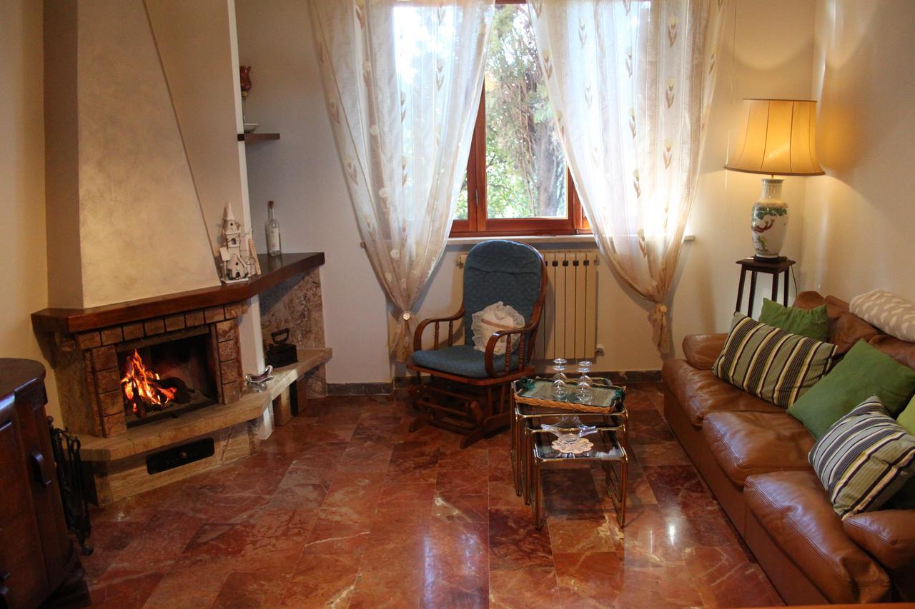 Affittacamere Casa Mac & Rose San Quirico dʼOrcia Exterior foto